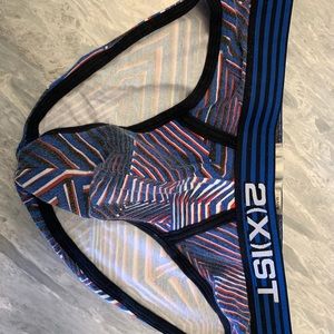 2xist Briefs - Size M